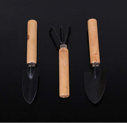 3 قطع من ادوات البستنة الصغيرة، مجرفة بمقبض خشبي صغير، اداة بستنة، مجرفة يدوية للاستخدام في الاماكن المغلقة والبستنة المنزلية الصغيرة والنباتات والزهور