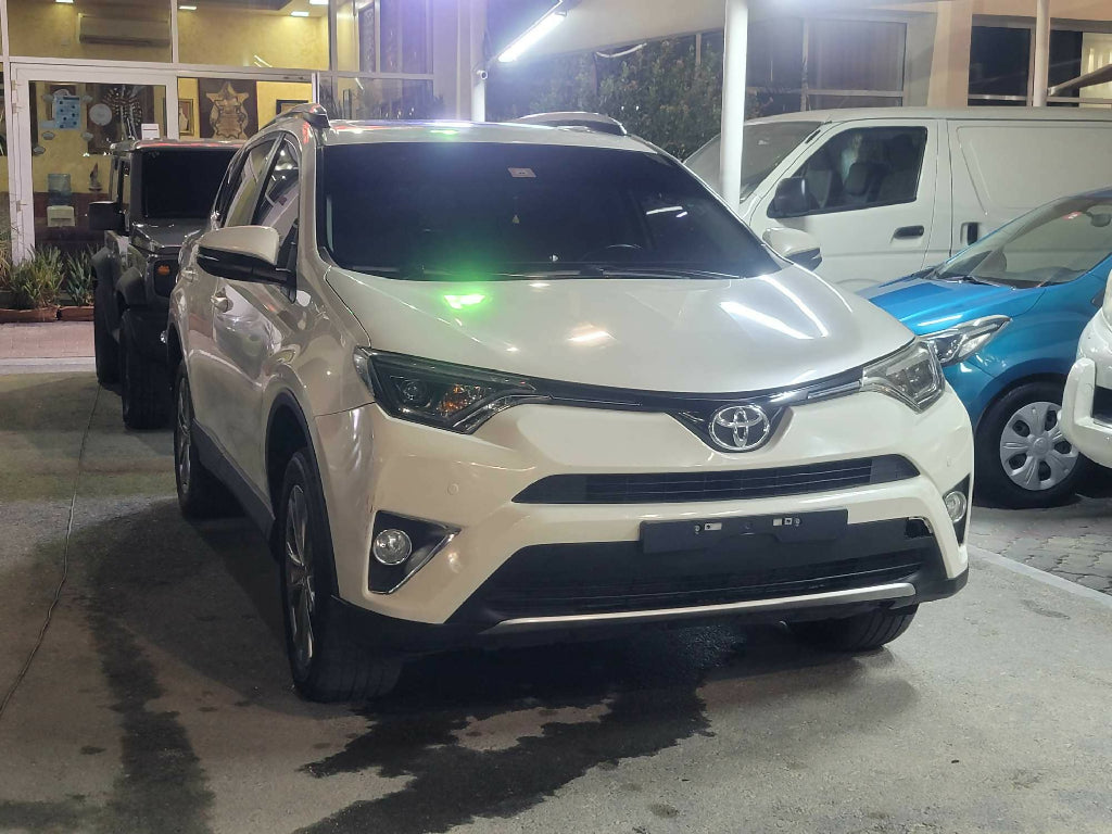 تويوتا راف 4 VXR 2016